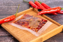 自動醬包裝機(jī)具有省時省力、包裝速度快、效率高的特點